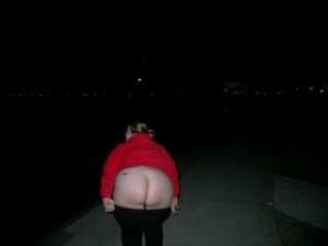 Madely escort Couëron, 44